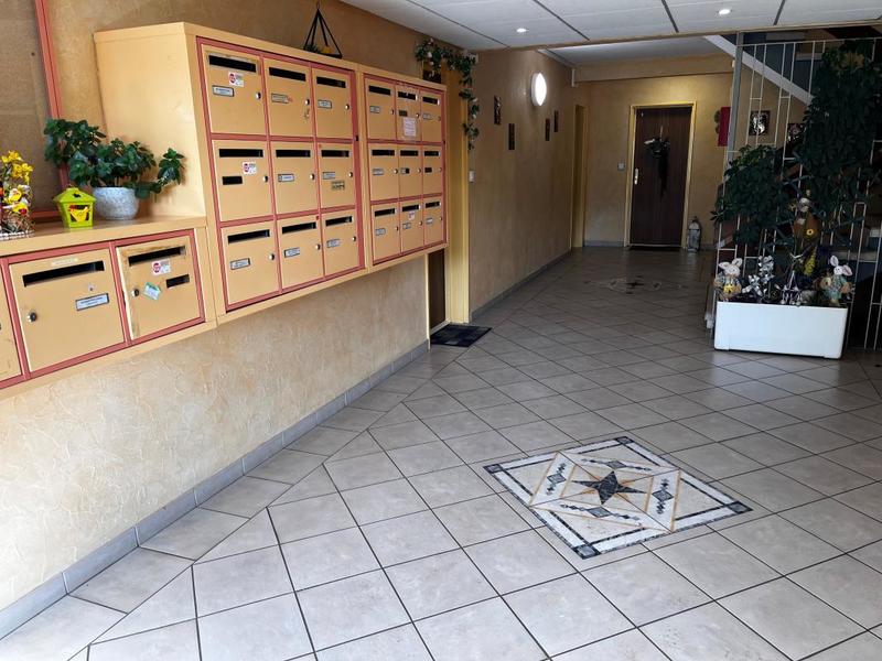 Appartement ancien - 73 m² - 3 pièces