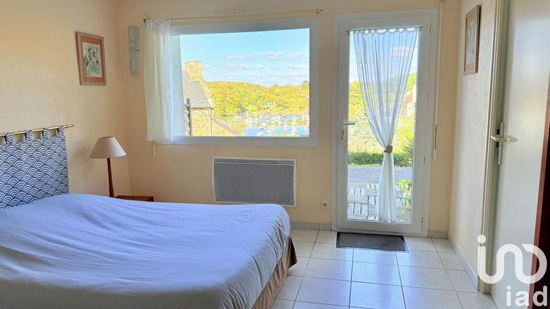 Maison - 215 m² - 7 pièces