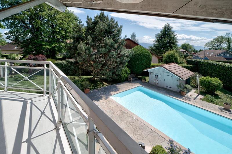 Maison - 320 m² - 7 pièces