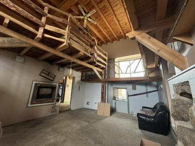 Maison - 161 m² - 7 pièces