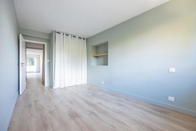 Appartement - 94 m² - 5 pièces