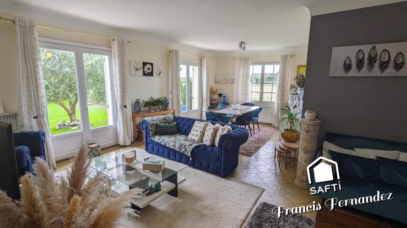 Maison - 159 m² - 6 pièces