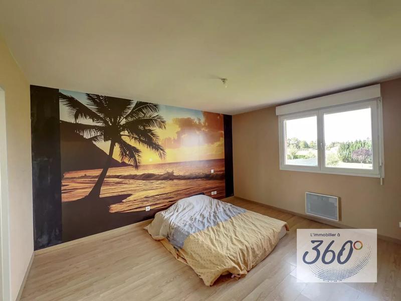 Maison - 159 m² - 7 pièces