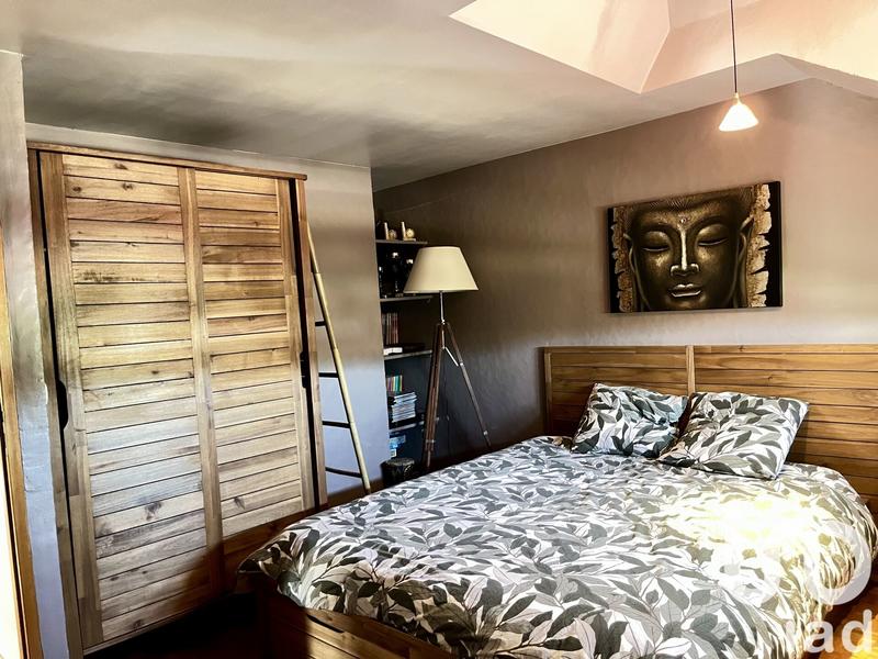 Maison - 182 m² - 7 pièces