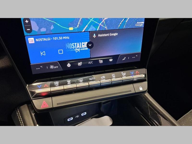 Renault Austral E-Tech hybrid 200 Iconic