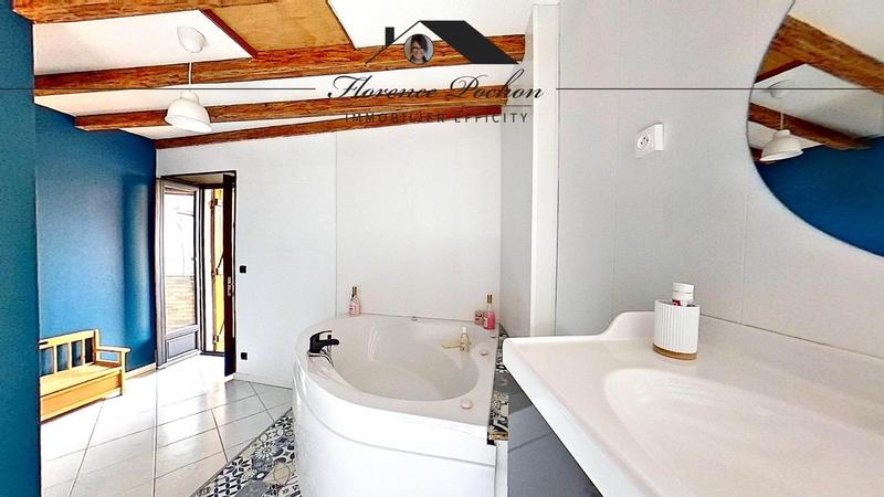 Maison de village - 69 m² - 3 pièces