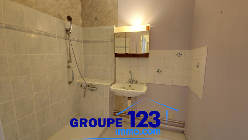 Appartement - 93 m² - 5 pièces