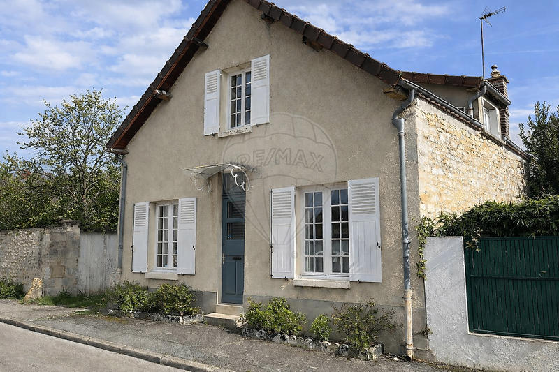 Maison - 80 m² - 5 pièces