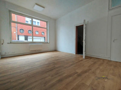 Bureau - 75 m² - 3 pièces