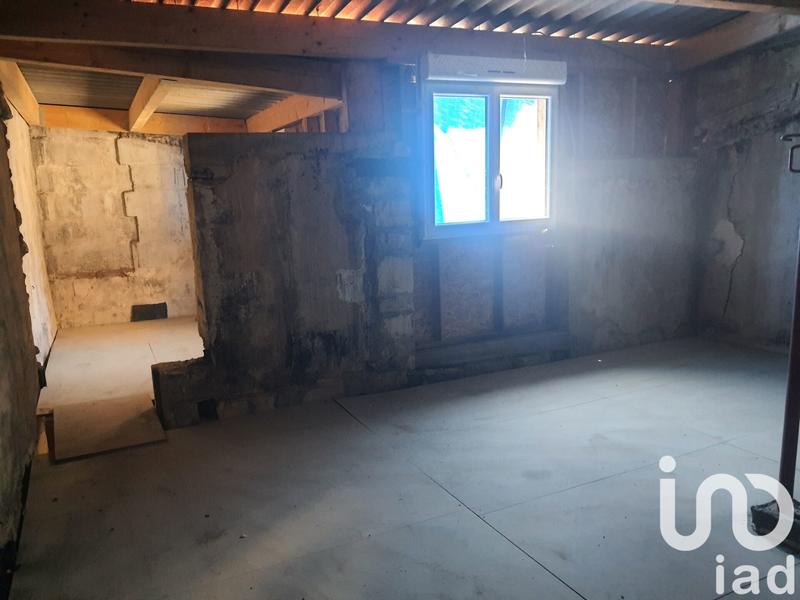 Maison - 300 m² - 5 pièces