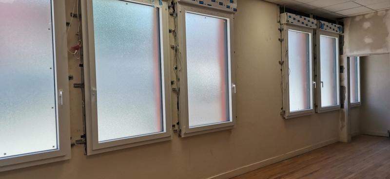 Bureau - 1 200 m² - 8 pièces