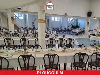 Divers - 500 m² - 10 pièces