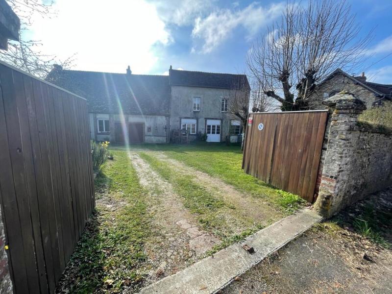 Maison - 202 m² - 7 pièces