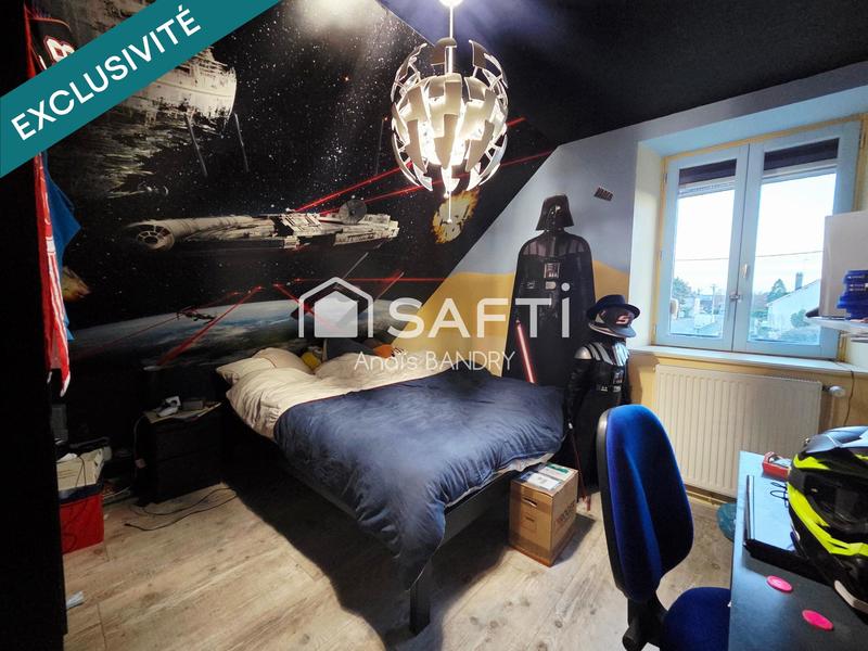 Maison - 175 m² - 10 pièces