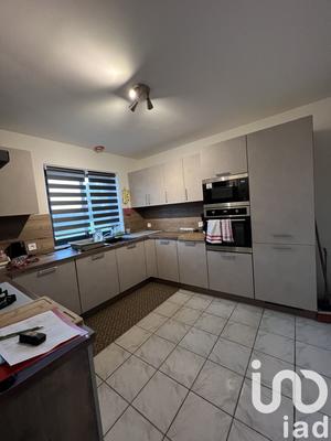 Maison - 120 m² - 8 pièces