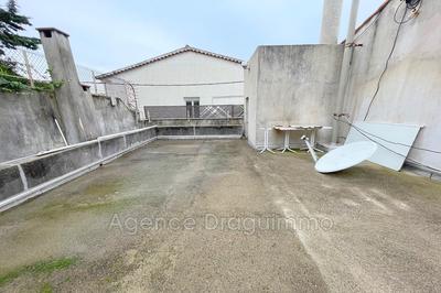 Maison - 331 m² - 10 pièces