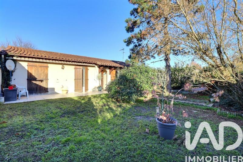 Maison - 99 m² - 5 pièces