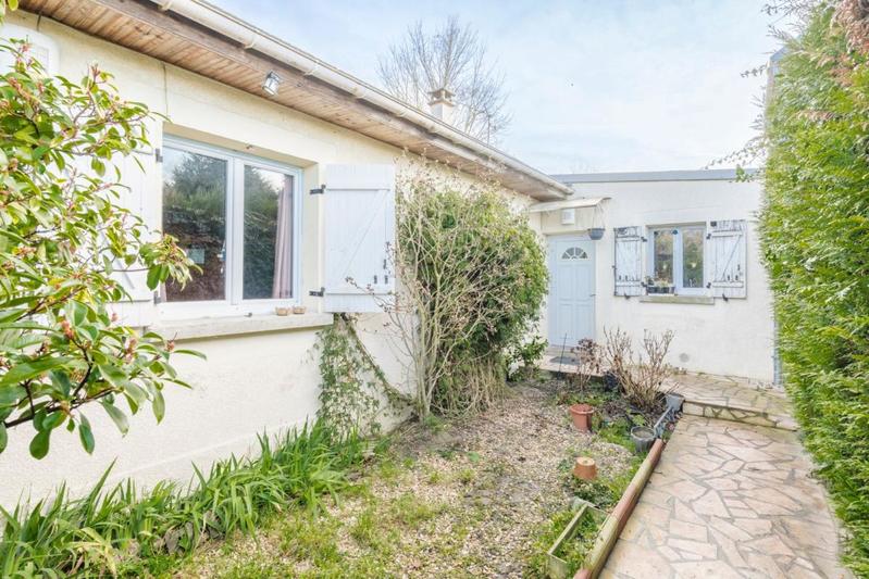 Maison - 94 m² - 4 pièces