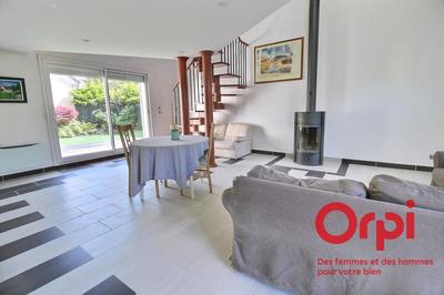 Maison - 117 m² - 5 pièces