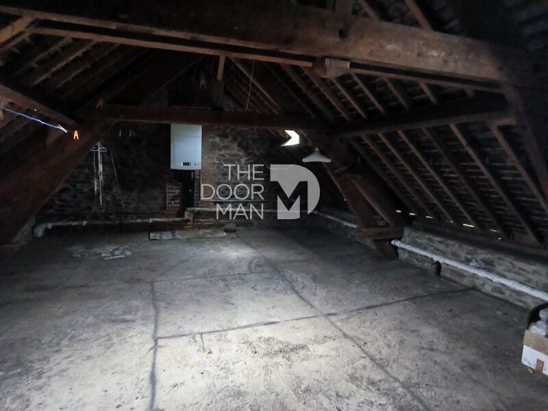 Immeuble - 155 m² - 7 pièces