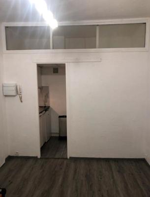 Appartement ancien - 23 m² - 1 pièce