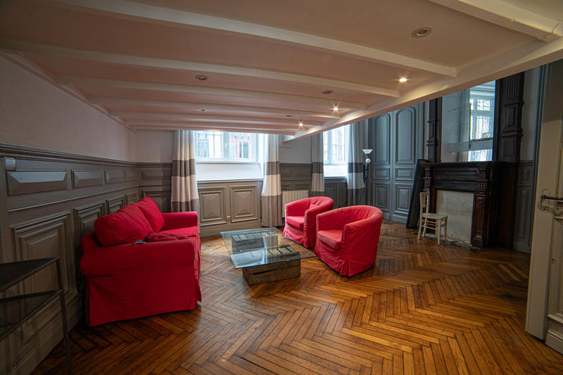 Appartement - 72 m² - 2 pièces