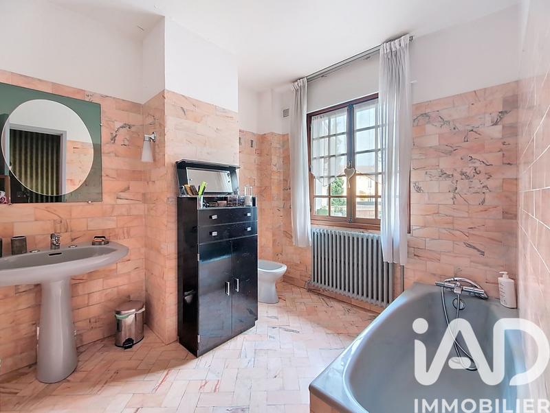 Maison - 152 m² - 6 pièces