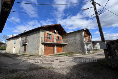 Maison - 182 m² - 9 pièces