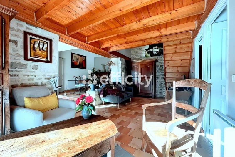 Maison - 162 m² - 7 pièces