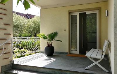 Maison - 204 m² - 7 pièces