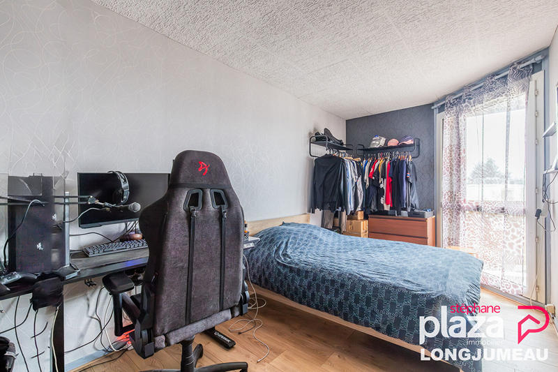 Appartement - 70 m² - 4 pièces