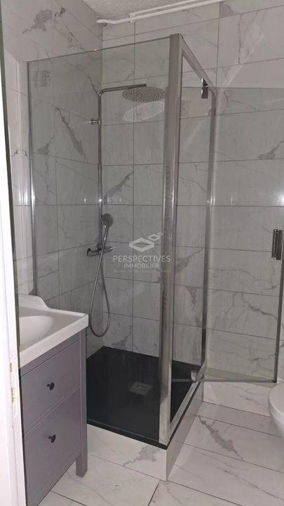 Appartement - 90 m² - 3 pièces