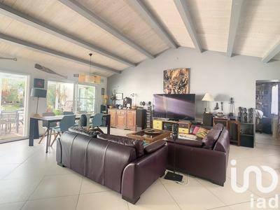 Maison - 211 m² - 7 pièces