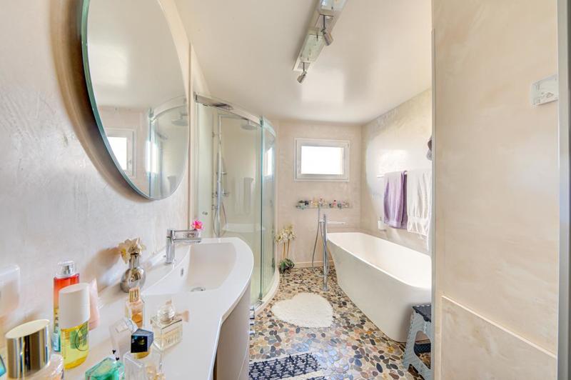 Appartement - 172 m² - 7 pièces