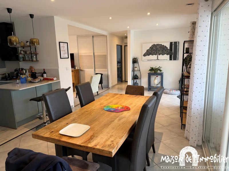 Maison - 185 m² - 7 pièces