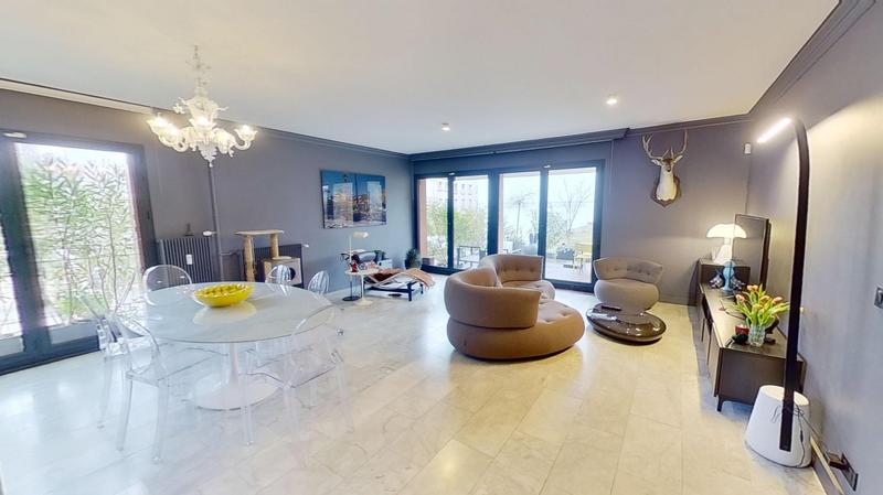 Appartement - 100 m² - 4 pièces