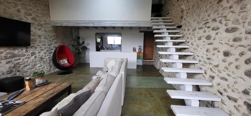 Maison - 260 m² - 10 pièces