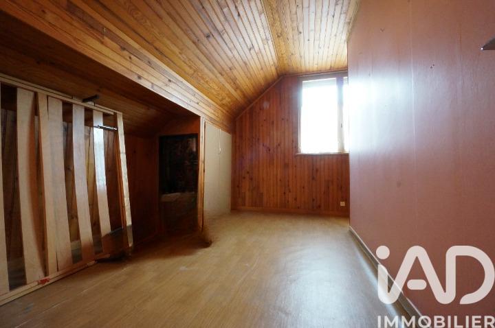 Maison - 144 m² - 8 pièces