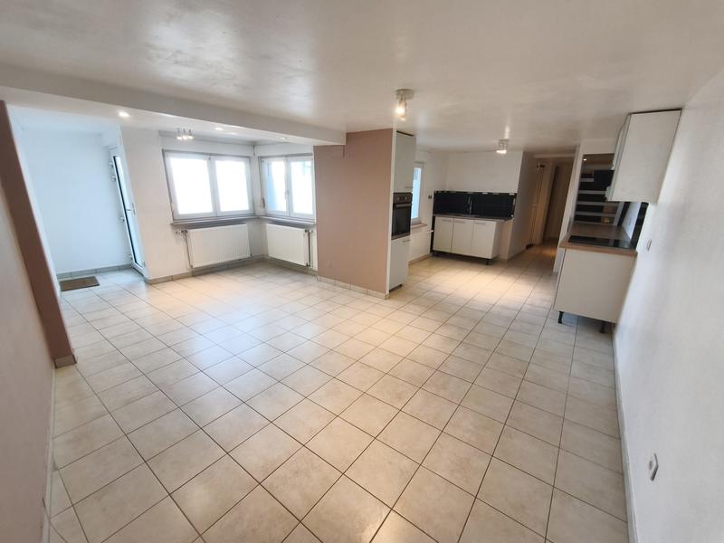 Maison - 92 m² - 4 pièces