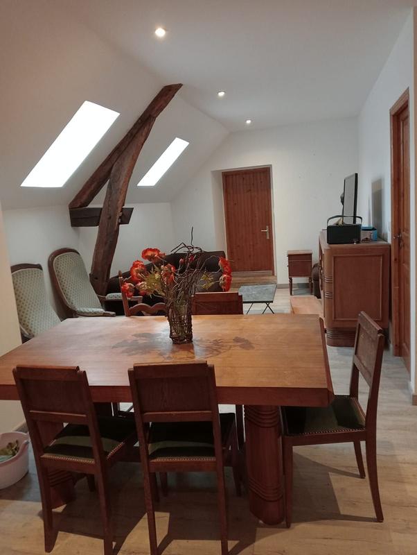 Maison - 215 m² - 10 pièces