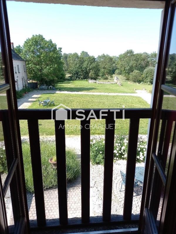 Maison - 360 m² - 10 pièces