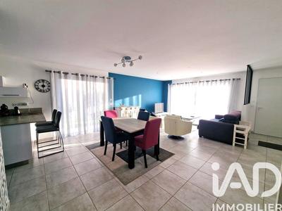 Maison - 101 m² - 5 pièces