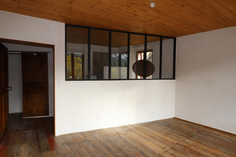 Appartement - 89 m² - 3 pièces