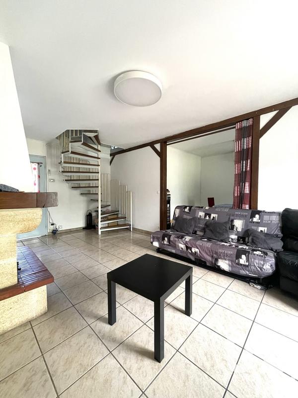 Maison - 147 m² - 6 pièces