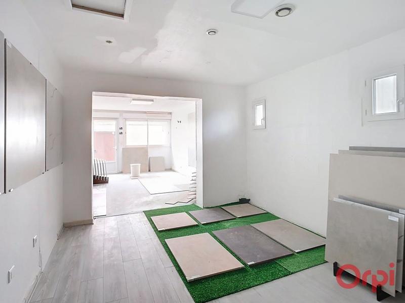 Maison - 192 m² - 4 pièces