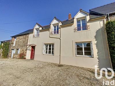 Maison - 122 m² - 4 pièces