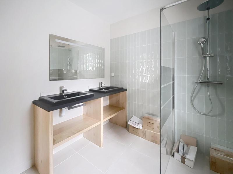 Maison - 145 m² - 5 pièces