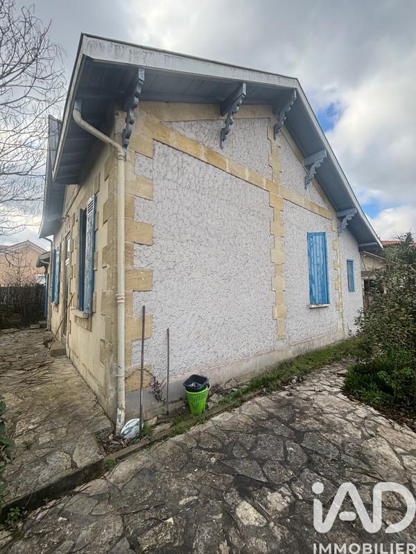 Maison - 83 m² - 4 pièces