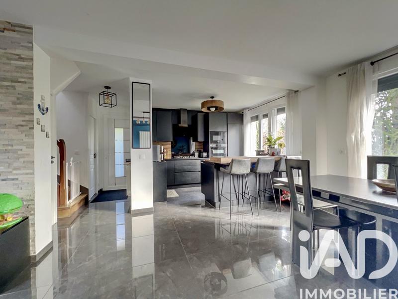 Maison - 72 m² - 4 pièces