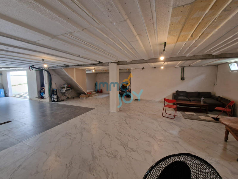 Villa - 140 m² - 5 pièces